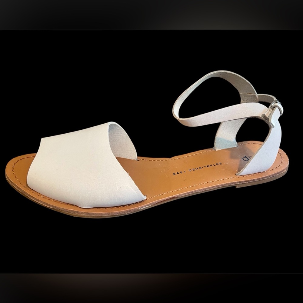 GAP Women’s White Ankle Strap Sandals SZ 10